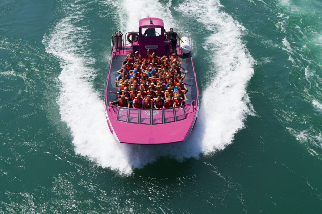 pink jet boat tour on the Niagara River